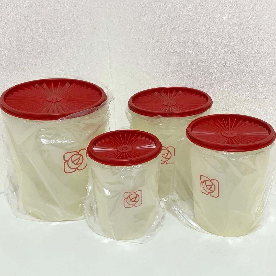 【新品未使用】タッパーウェア 食品保存容器 マキシデコレーター 4個セット