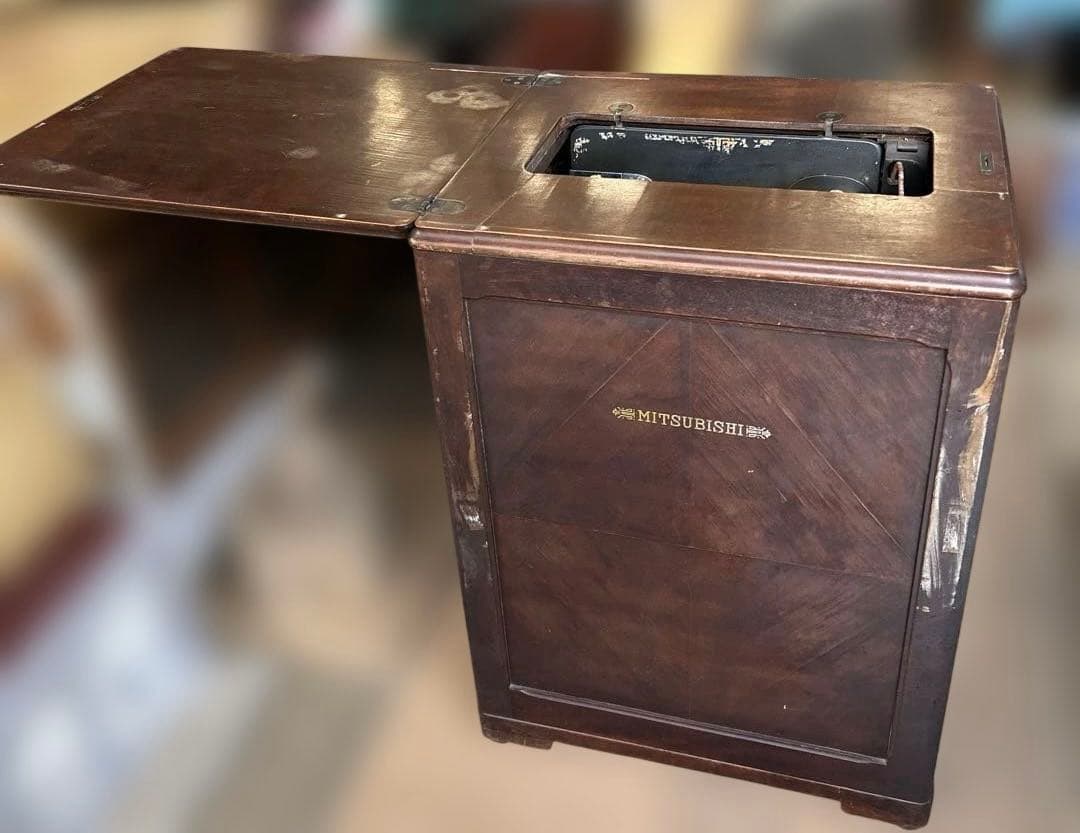 超レア　レトロ　足踏みミシン　MITSUBISHI 木製