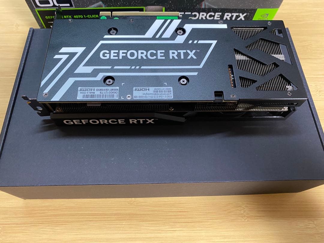 グラフィックボード・グラボ・ビデオカード GALAX GeForce RTX 4070 12GB