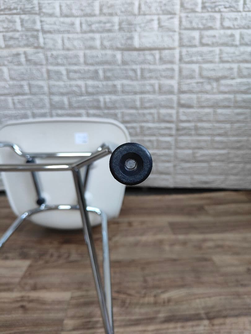 vitra ヴィトラ HAL RE スツール ミディアム コットンホワイト 1