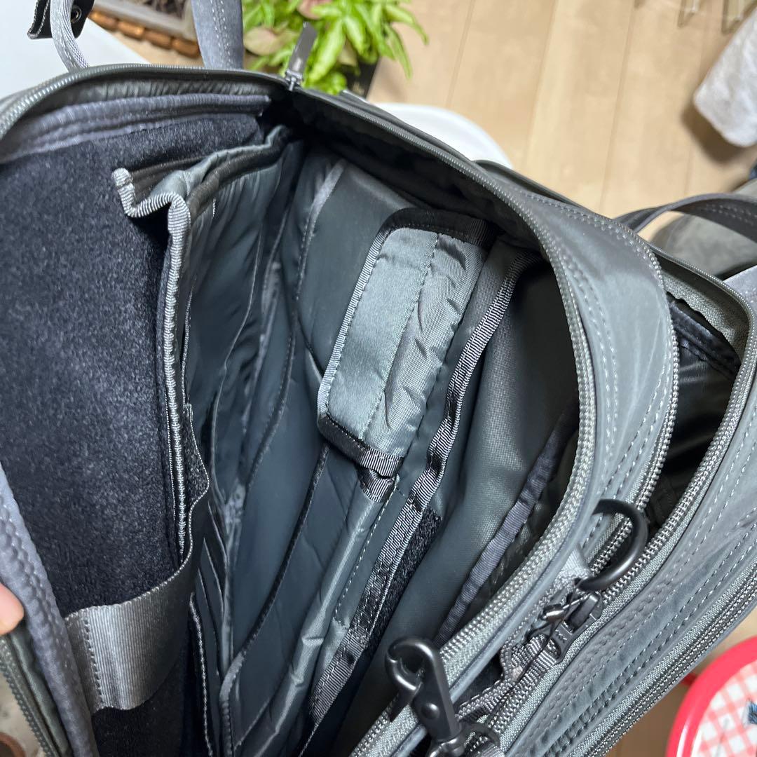 未使用に近いPORTER ポーター ドライブ 3WAY ブリーフケース グレー