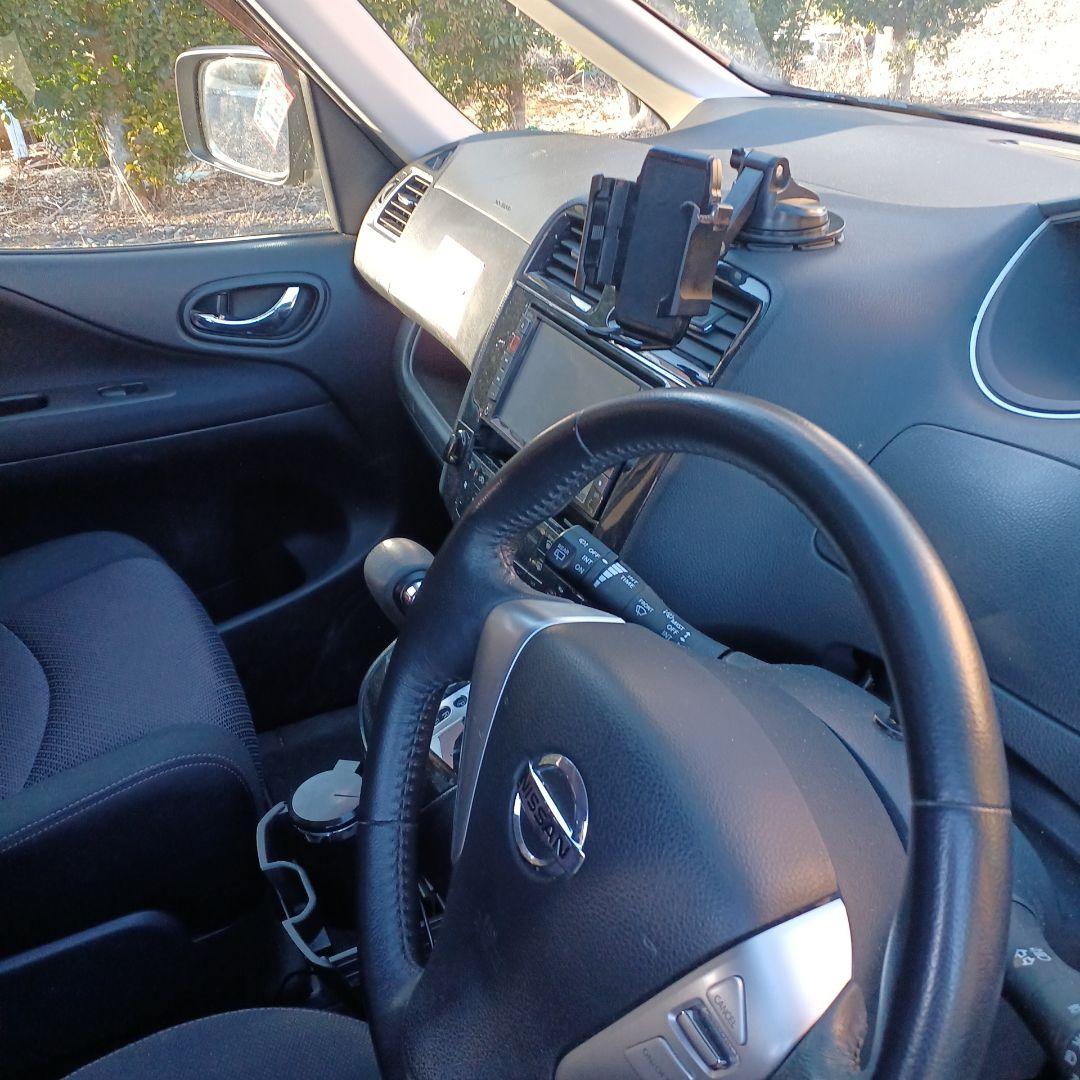 日産セレナ 車検9年2月27日 機関良好 早い者勝ち