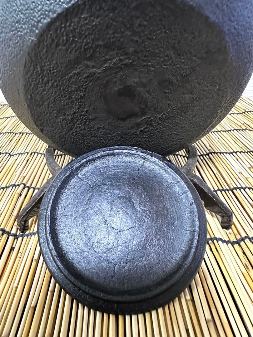 未使用品　南部成龍堂鋳造所　伝統工芸士 及川 光正(齋峰)１８型　南部鉄瓶