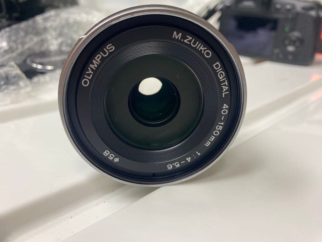 レンズ(ズーム) M.ZUIKO DIGITAL ED 40-150mm F4.0-5.6 R