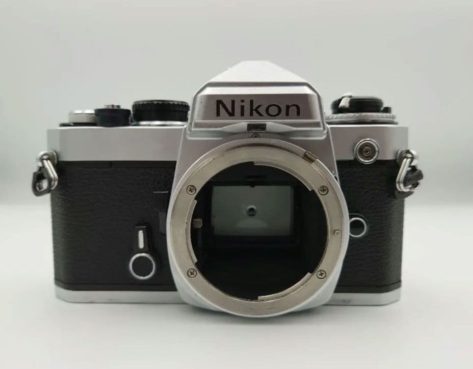 完動品 ニコン NIKON FE フィルムカメラ ボディ シルバー
