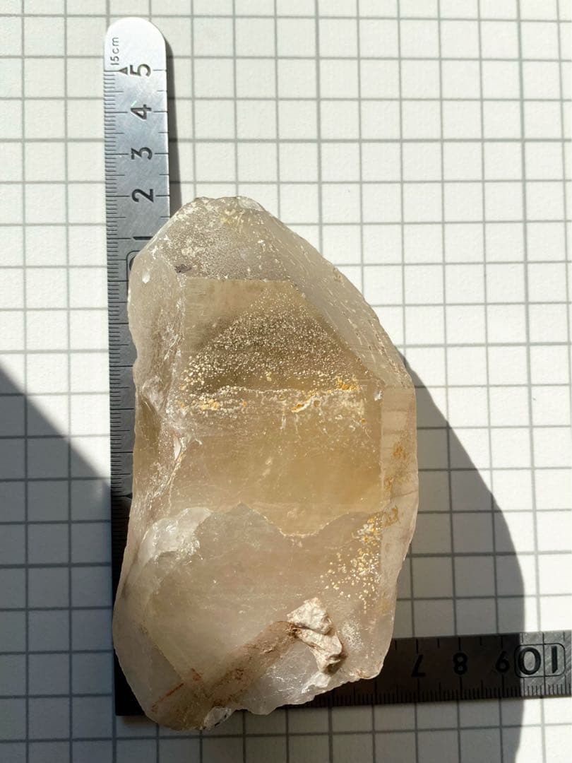 ライトニングクォーツ　雷水晶　天然石　ライトニングクリスタル　水晶　原石