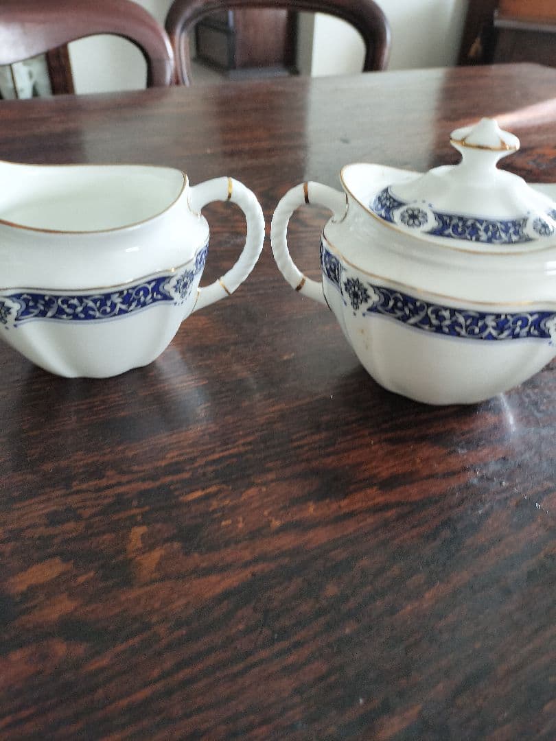 ロイヤルクラウンダービーミルディールのディナーセット　訳あり