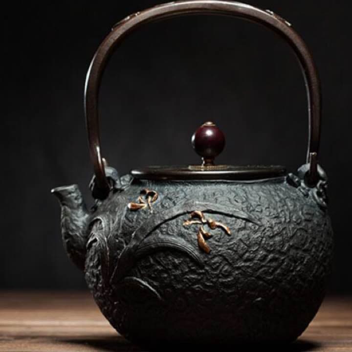 鉄器 急須 伝統工芸 手作り 鉄分補給 鉄瓶　YZS-060