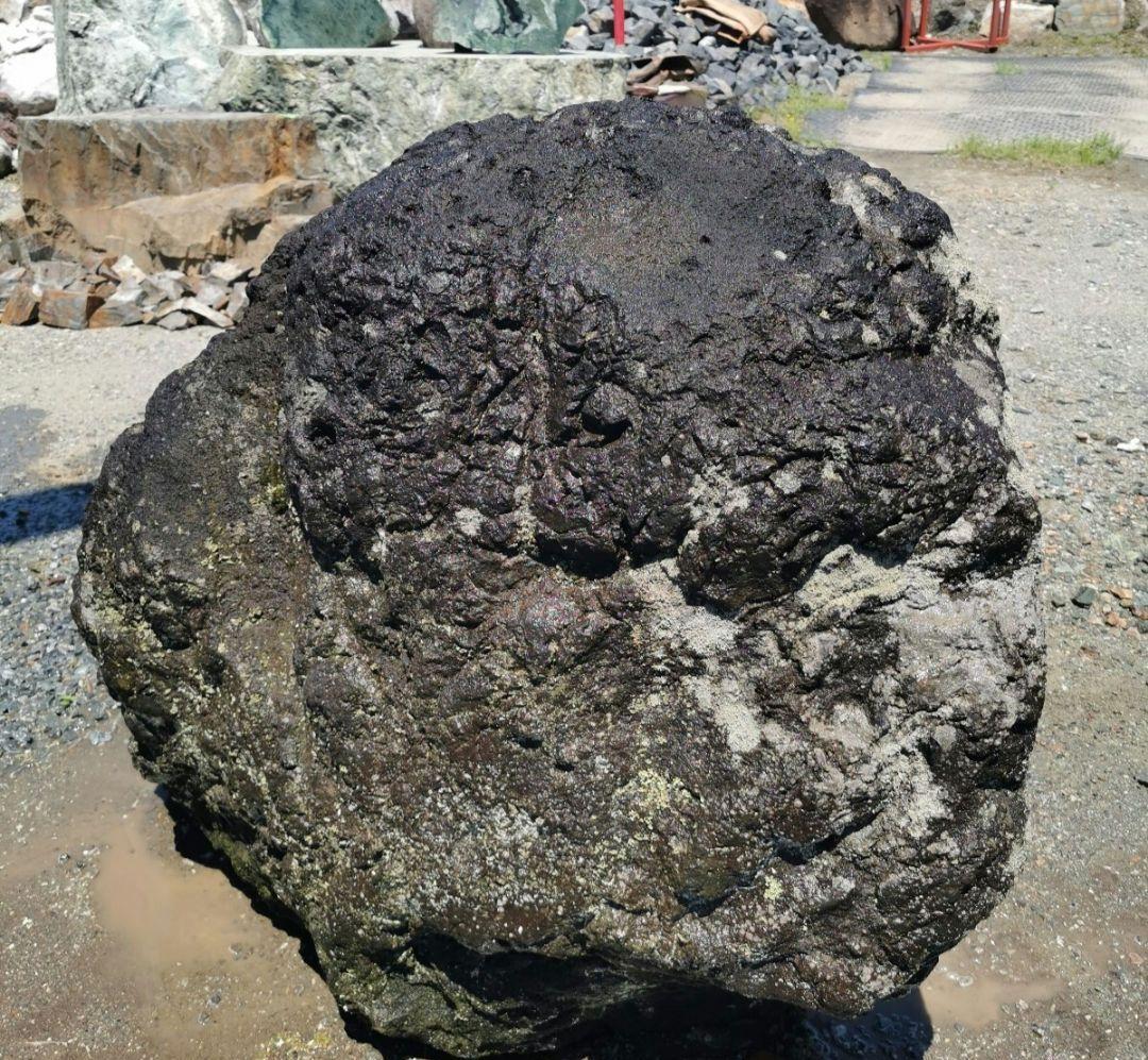 浅間溶岩石　345キロ　庭石　石　石材 庭　坪庭　ガーデニング