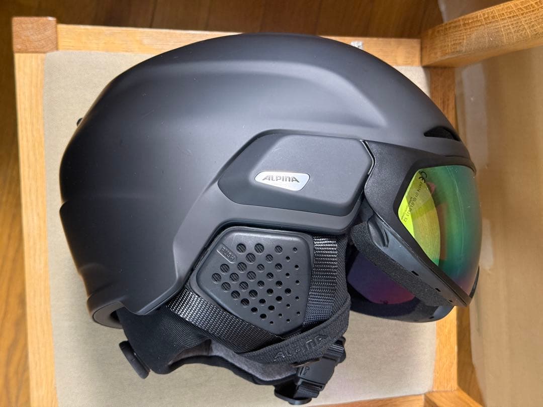 alpina alto q-lite 59-63cm バイザー付スキーヘルメット