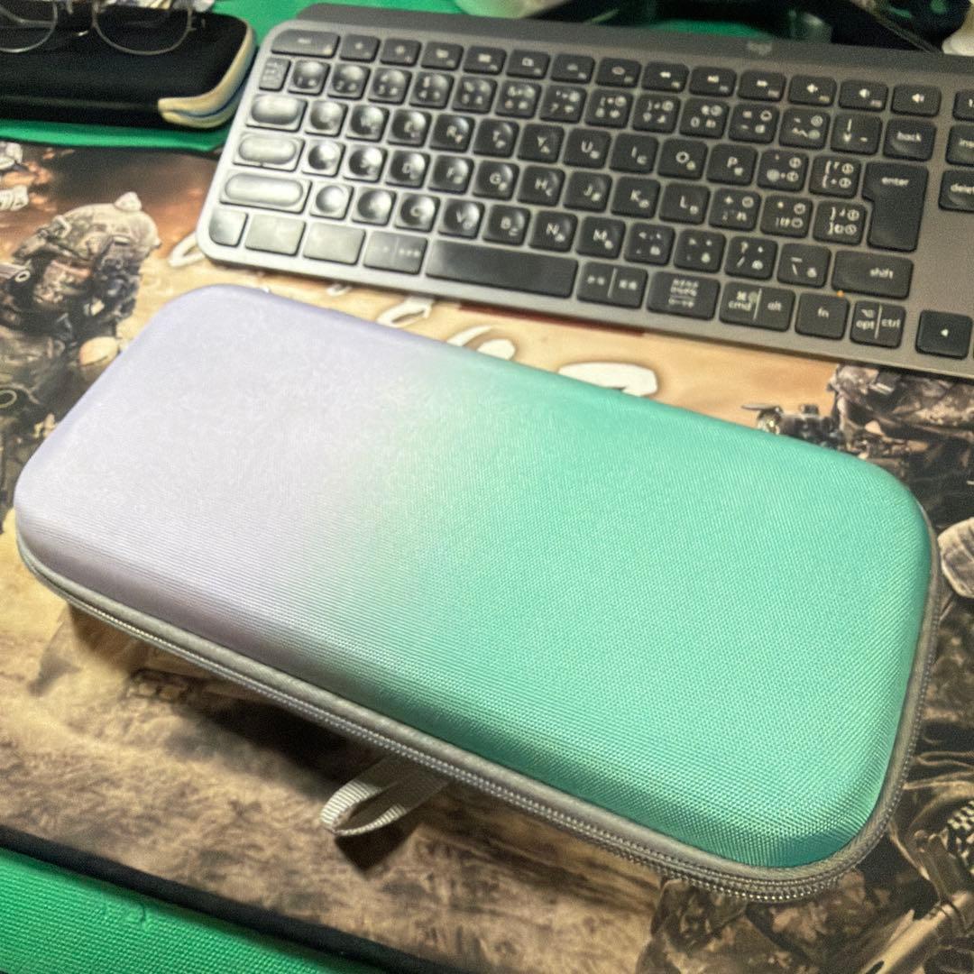 2023年製Nintendo Switch 本体・ケース