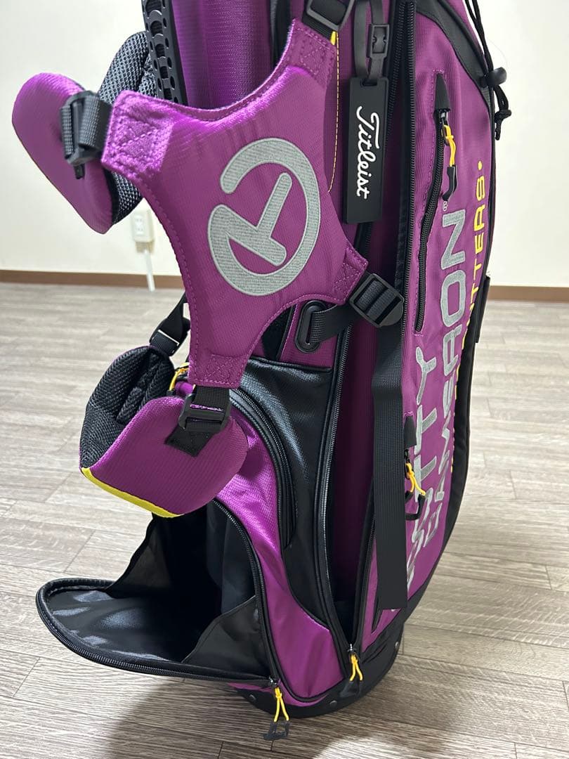 目立つ！美しいパープルカラーがゴルフ場で映えます！スタンド式キャディバック