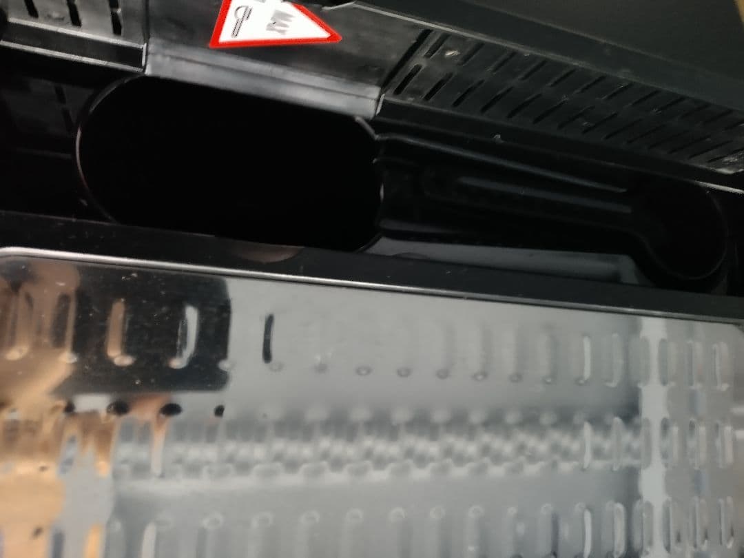 デロンギ全自動エスプレッソマシン マグニフィカSブラック ESAM04110ВН