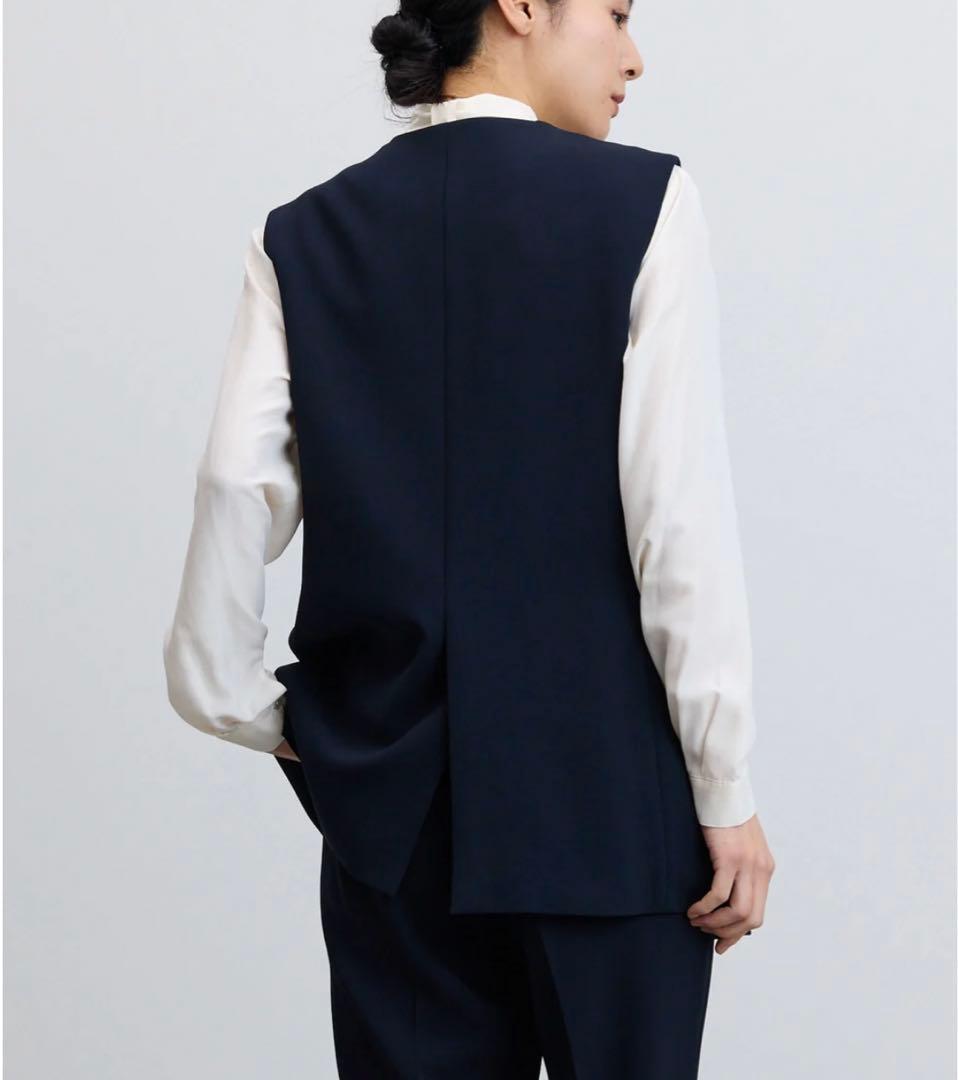 週末セールはやいものがい！SOÉJU ノーカラー　スリーブレジャケット ネイビー