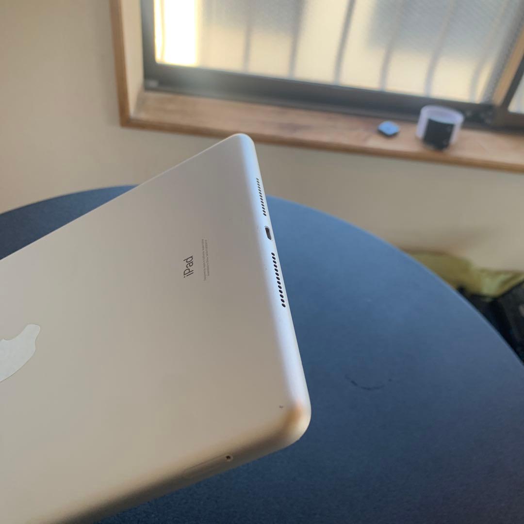 iPad 第9世代　グレー 256GB Wi-Fi+Cellular セルラー