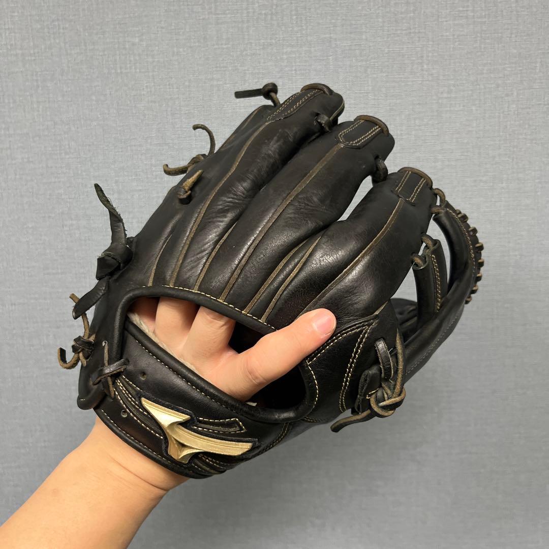 1058 ミズノ グローバルエリート 型抜群 即戦力 軟式 内野手用グローブ