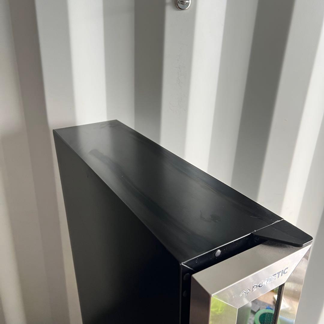 E47激安早い者勝ち✨Dometic ワインセラー スリムタワー ST7