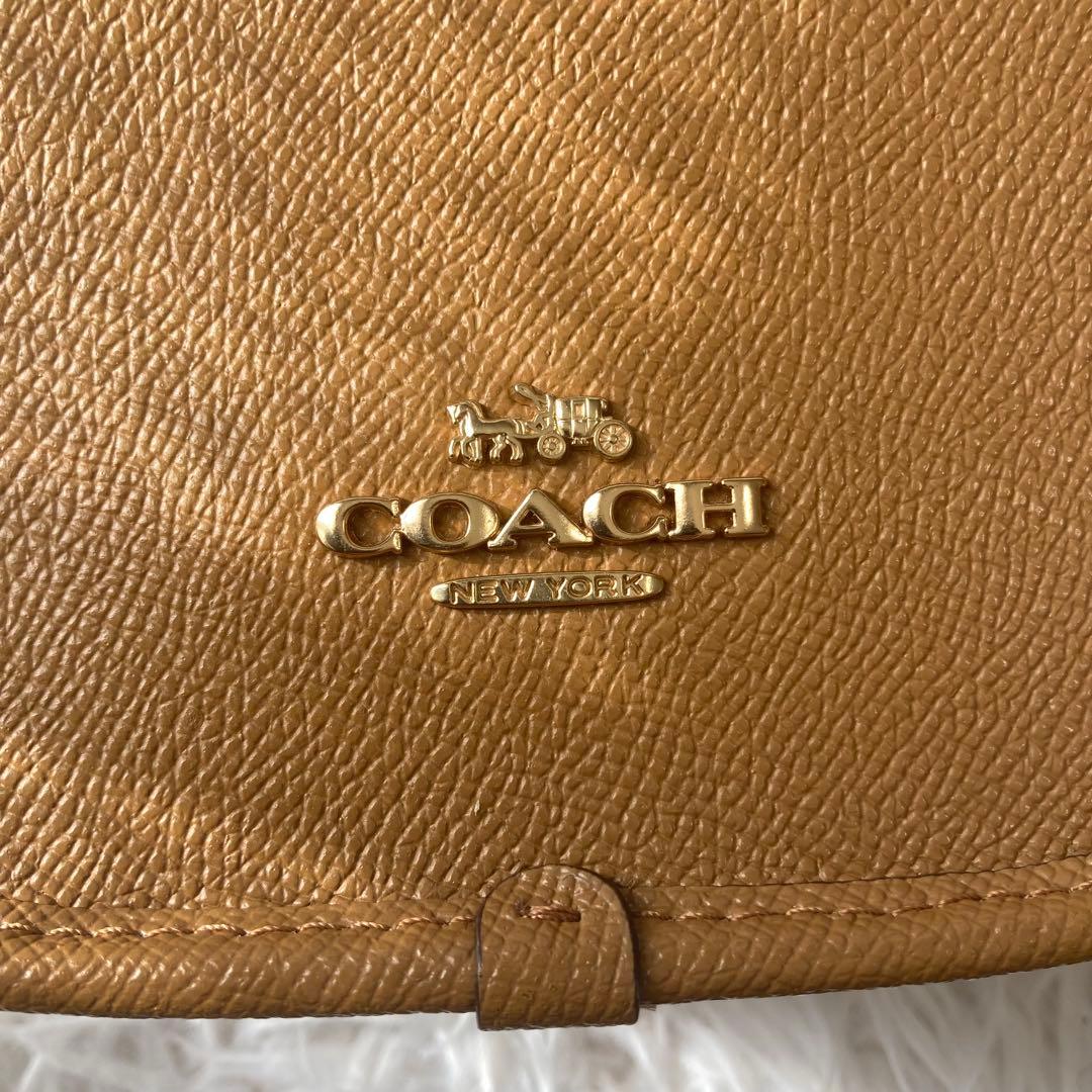 未使用級　現行　コーチ　ショルダーバッグ　キャンティーン　クロスボディ　レザー