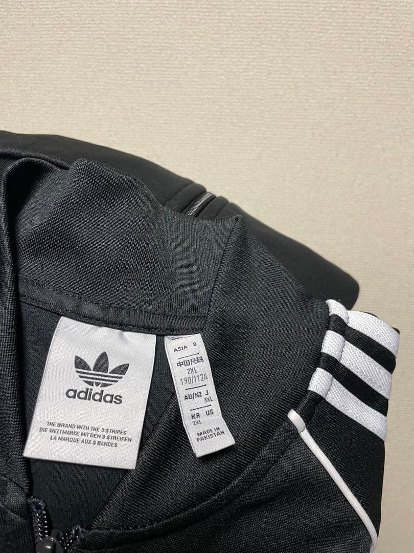 ★3XLサイズ★ アディダスオリジナルス 黒 白 トラックジャケット ジャージ