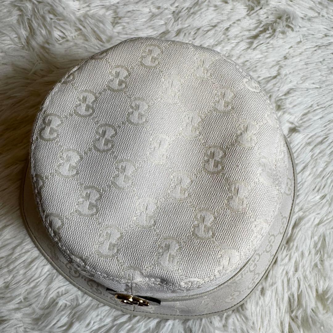 未使用級☆GUCCI バケットハット GGキャンバス Mサイズ アイボリー