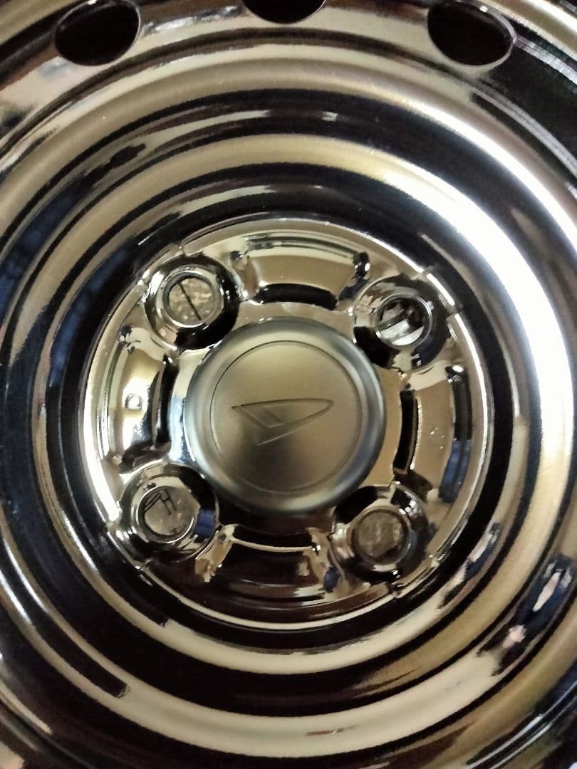 ダイハツタフト純正ホイール15インチ2本