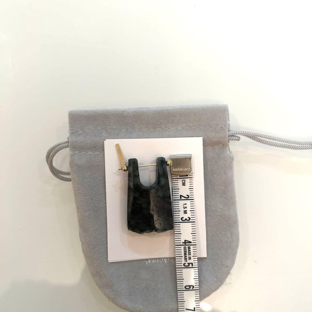 MONAKAjewellery ロックピアスエメラルド(片耳用)