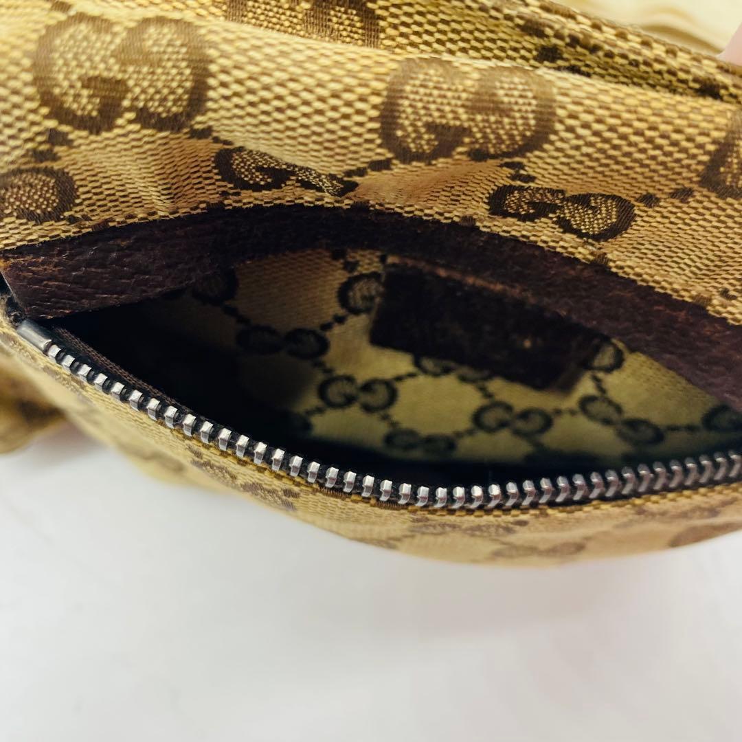 美品✨グッチ ボディバッグ GG キャンバス シェリーライン ブラウン