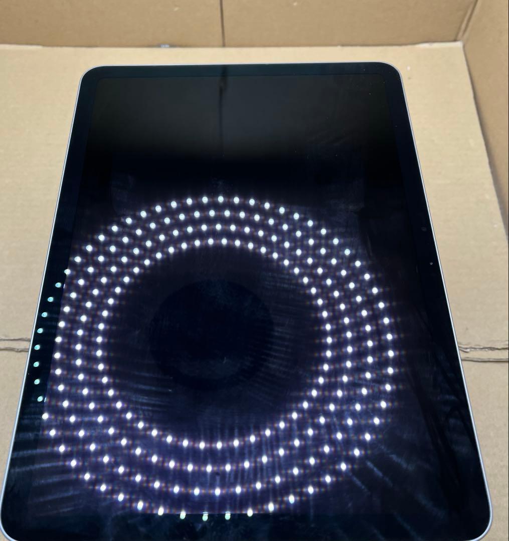 イッサ　iPad Air (M3) 11インチ WIFI スペースグレイ