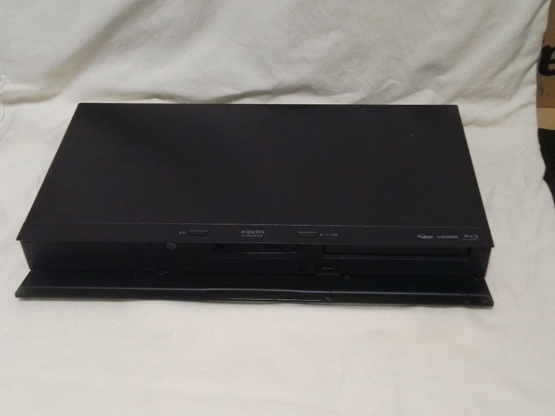 即発送!ハイスペック４Kレコーダー！動作確認品！アクオス4B−C10BT3