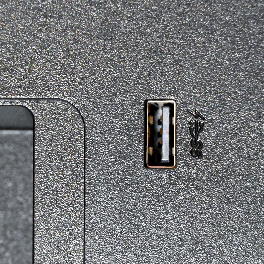 デル（DELL） P2715Q 27インチ 4Kモニタ ノングレア IPS液晶