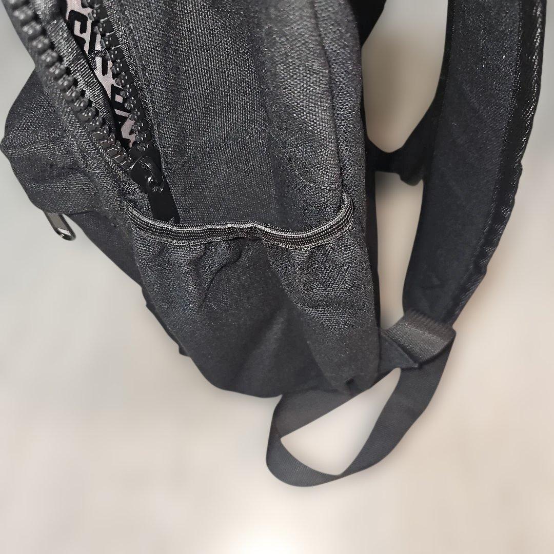 star team × savour リュック