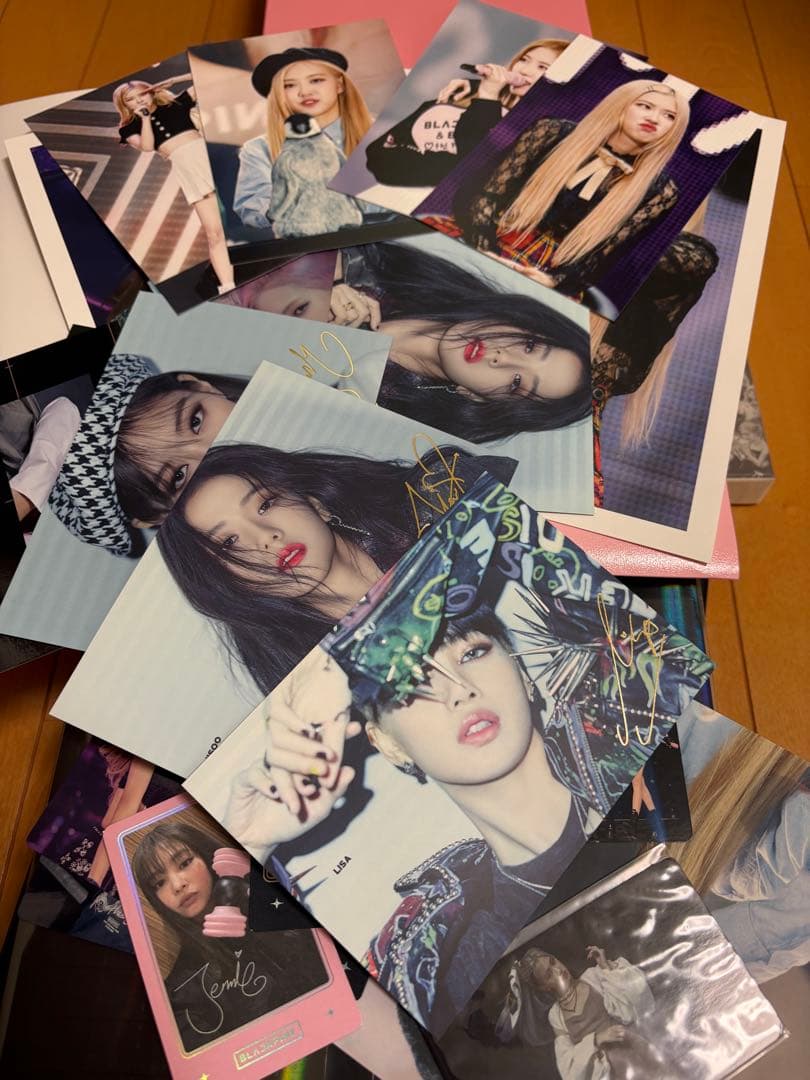 BLACKPINK 引退グッズ ROSÉ 推し※バラ売り不可 トレカ