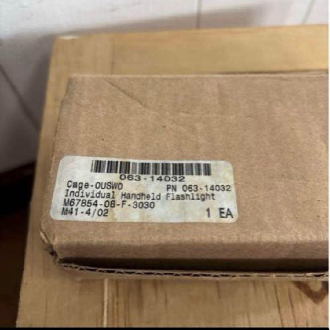 新品　未使用品　米軍　実物STREAMLIGHT SIDEWINDER 送料無料