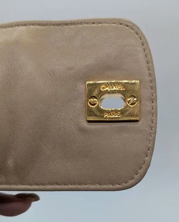 CHANEL マトラッセチェーンショルダーバッグ