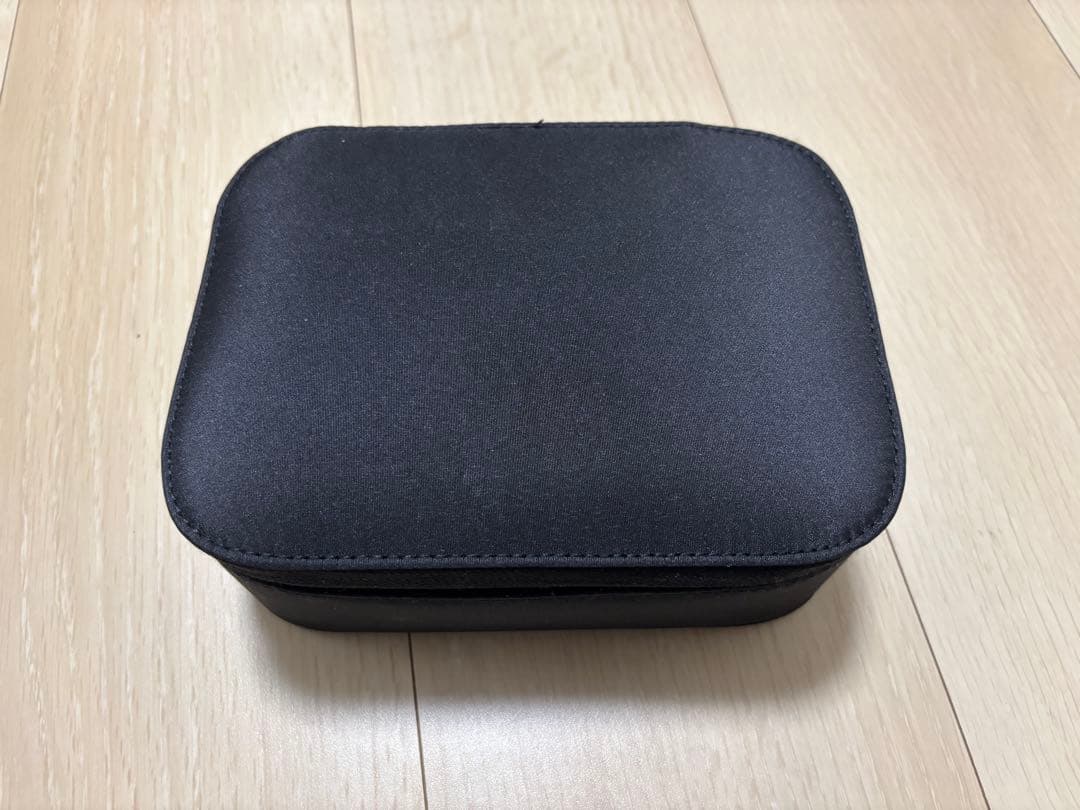 Aesop 旅行用化粧品セット