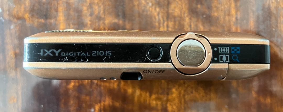 キヤノン　Canon IXY DIGITAL 210 IS ゴールド　現状品