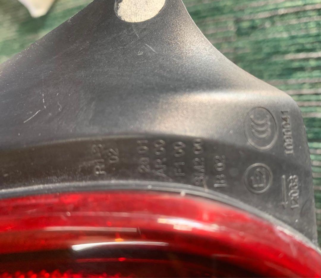 美品シトロエンDS3 純正テールライ ト左右セット