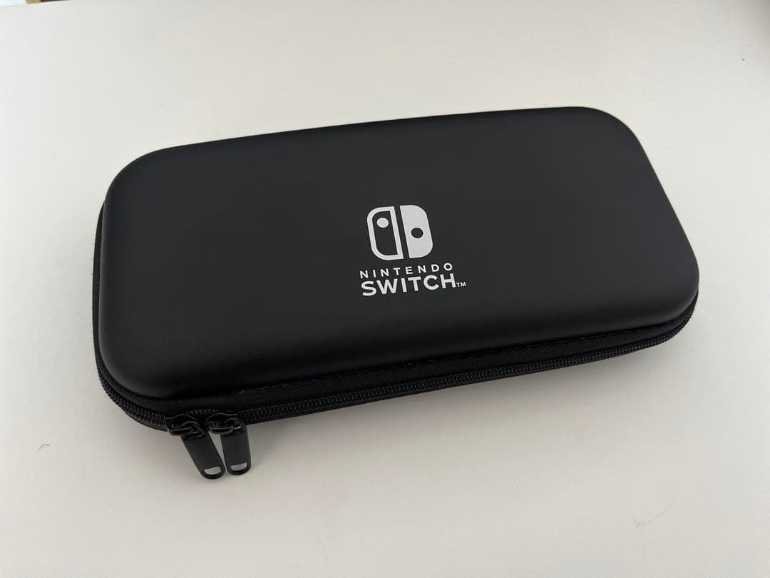 Nintendo Switch Lite 本体(イエロー)+電源アダプタ+ケース