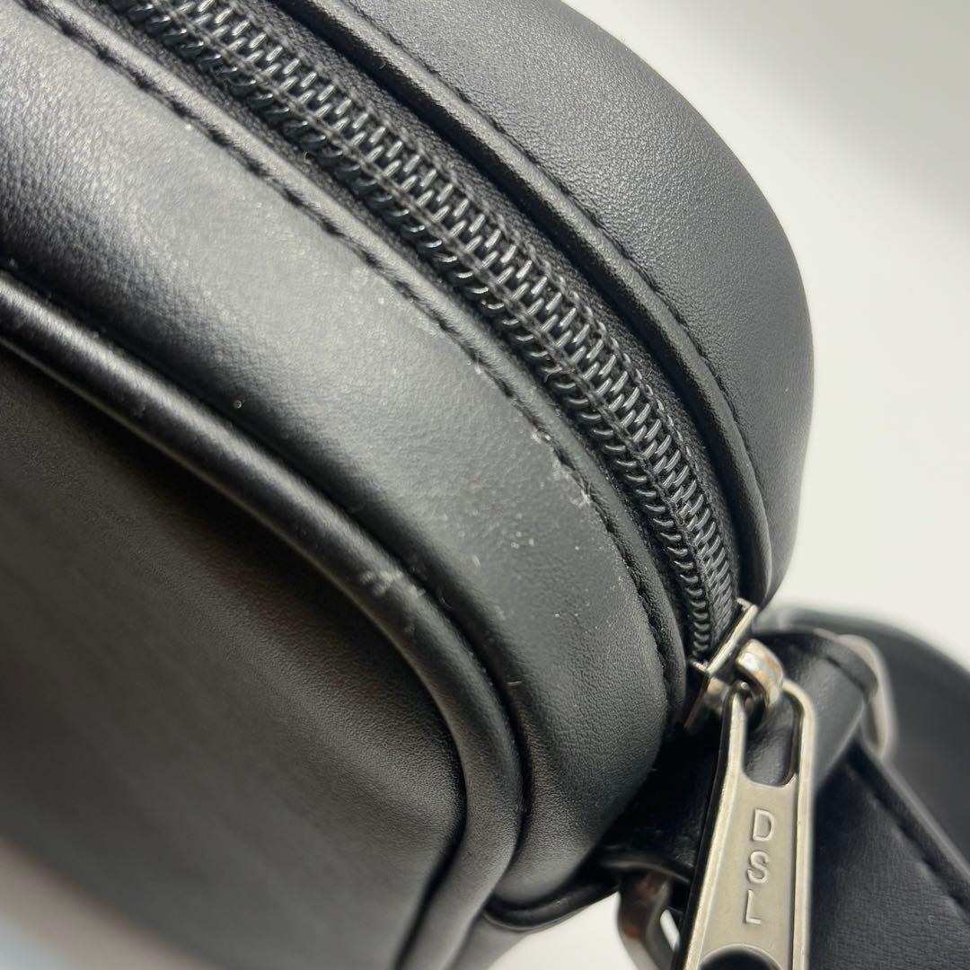 て*る様 DIESEL ディーゼル ショルダーバッグ Dロゴ ブラック フェイク