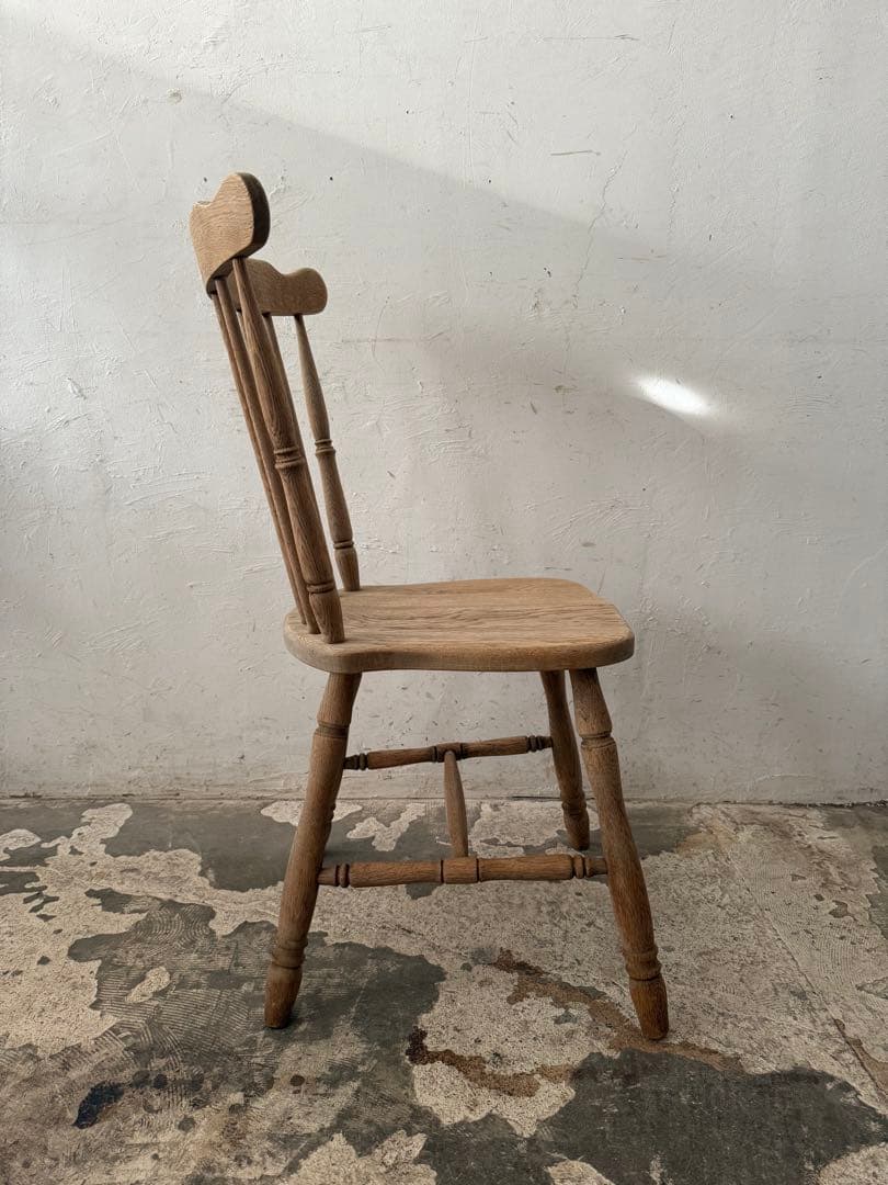 ビンテージ　ダイニングチェア　カフェチェア　剥離加工　no1