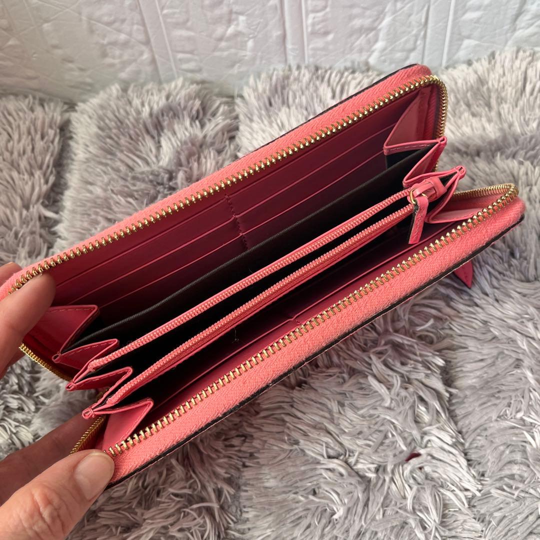 美品✨GUCCI シマ　ラウンドファスナー　ピンク　長財布　レディース