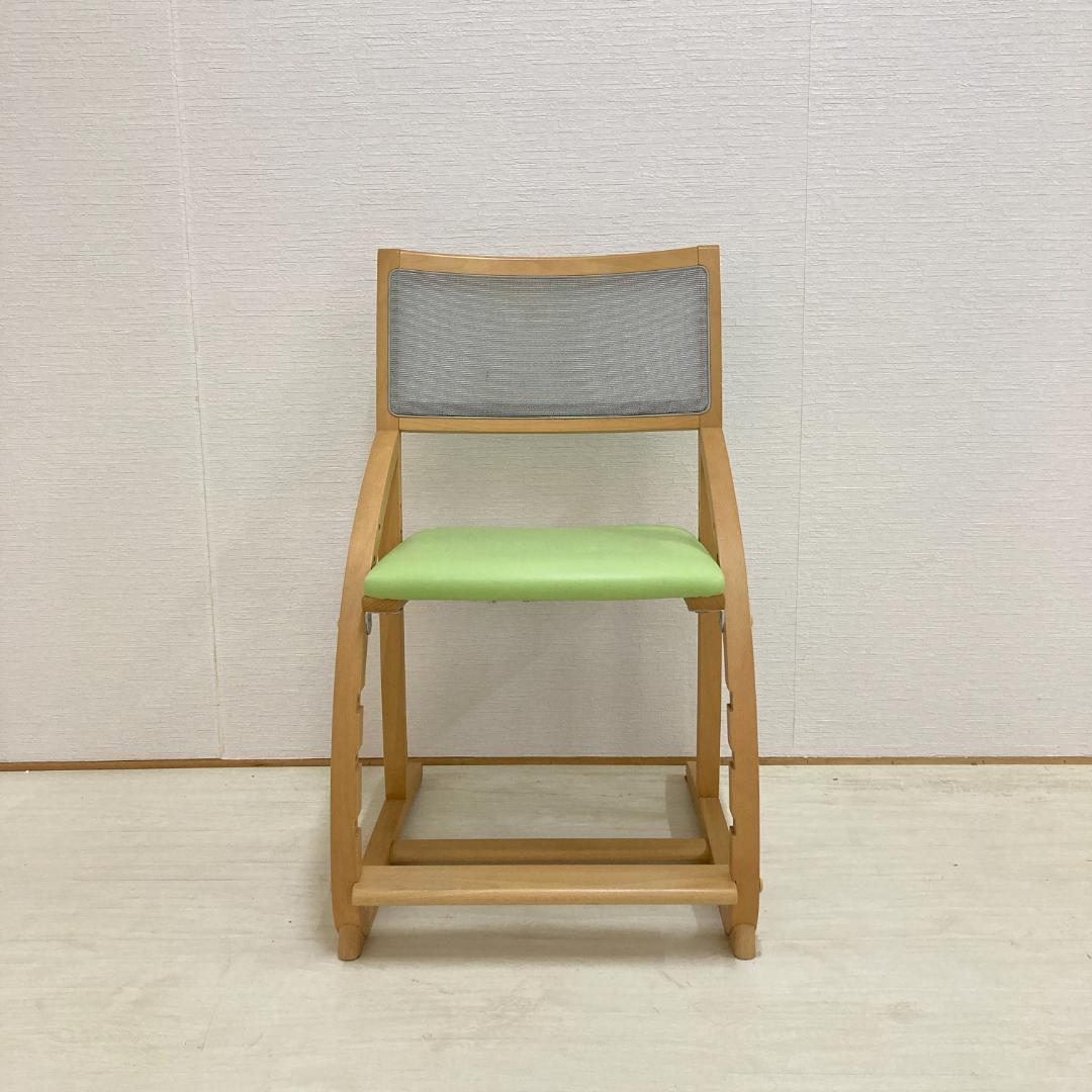 【カリモク】デスクチェア　椅子　学習