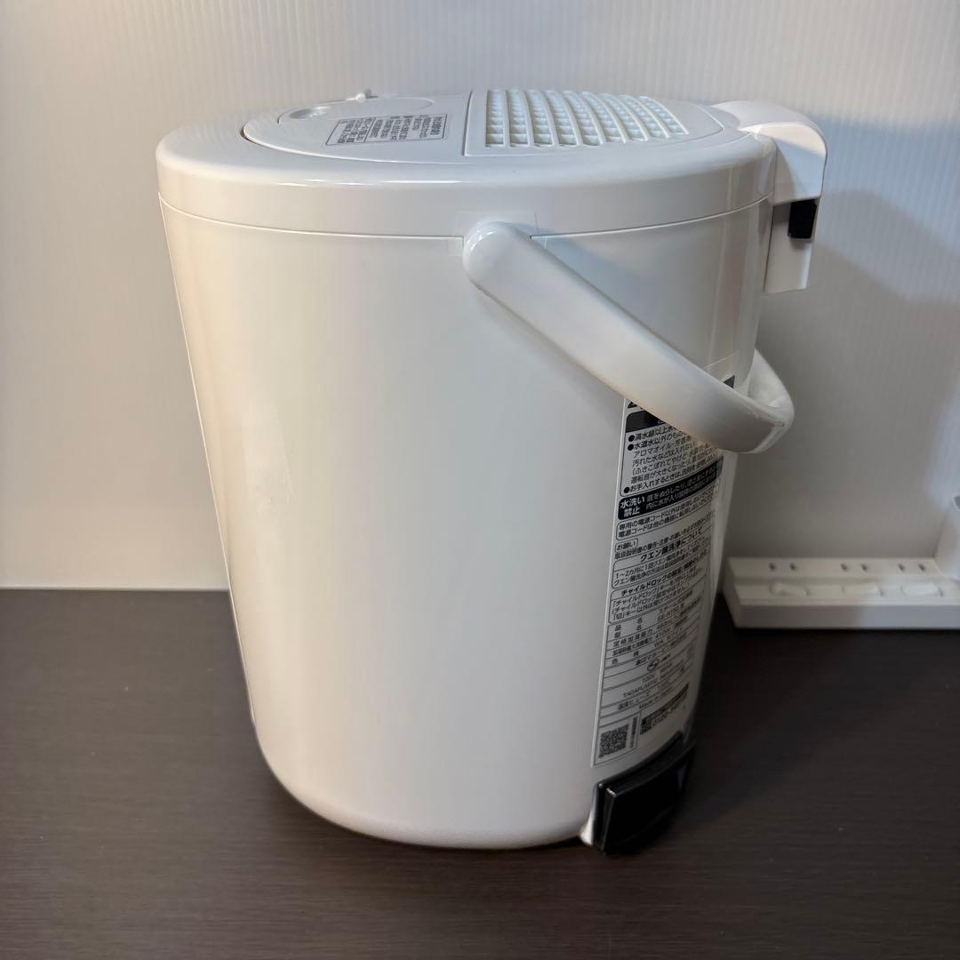 【極美品】ZOJIRUSHI スチーム式加湿器EE-RT50-WA