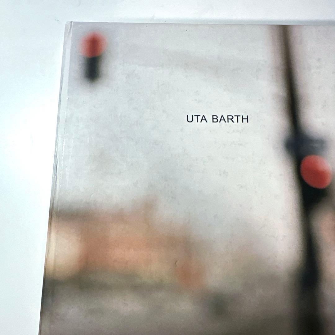 UTA BARTH • In between places 作品集・