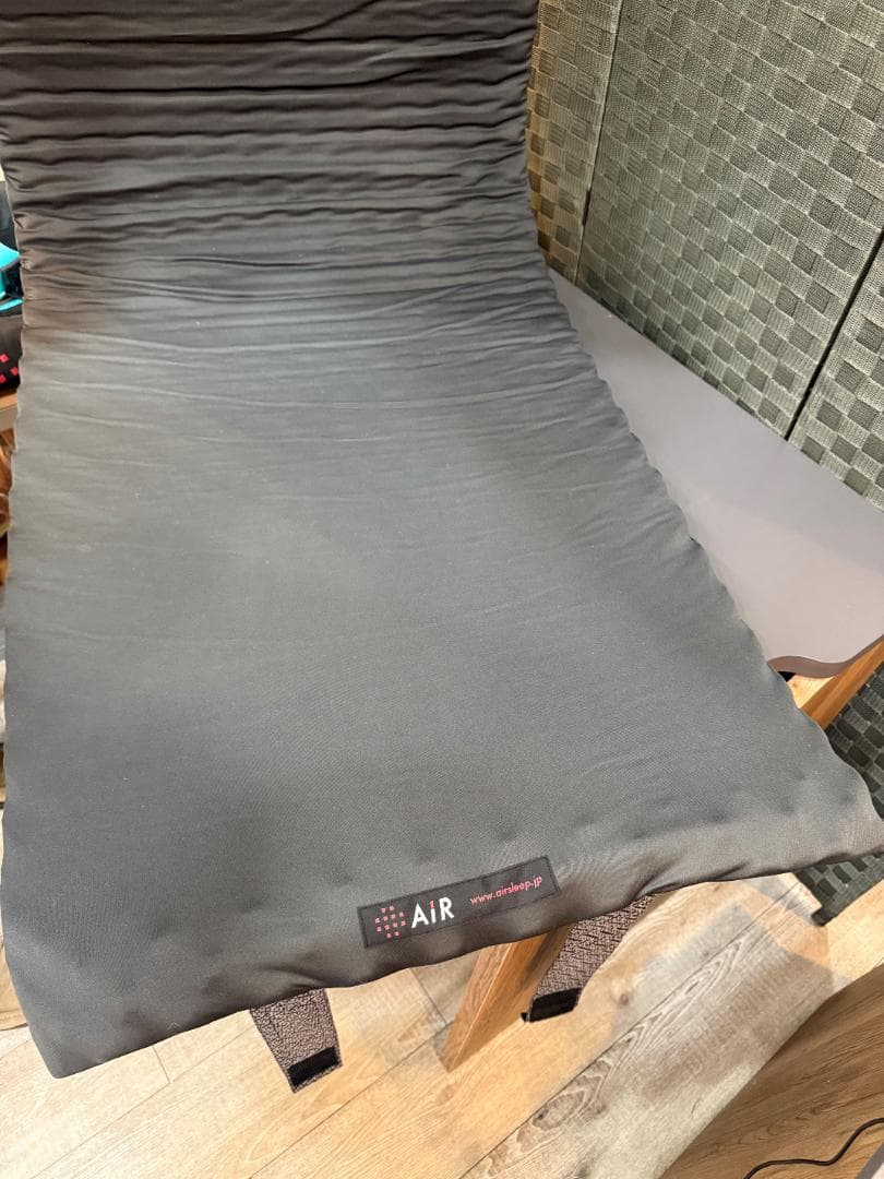 西川 エアーポータブル モバイルマット スリム 中古品