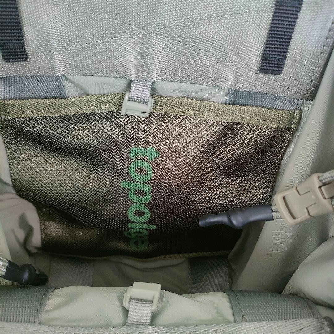 topologie トポロジーサミット トート スモール 　ブラック＆モス