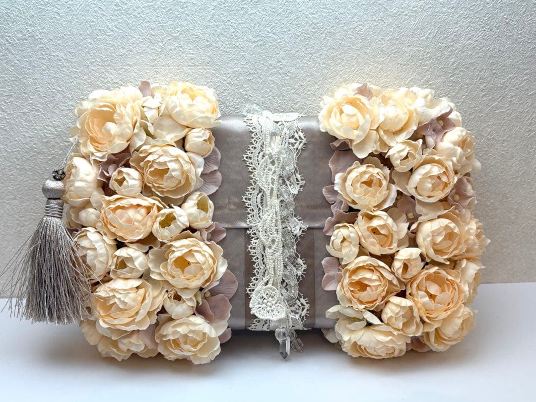 ウェディングブーケ　クラッチブーケ　クラッチバッグブーケ　花bagbouquet
