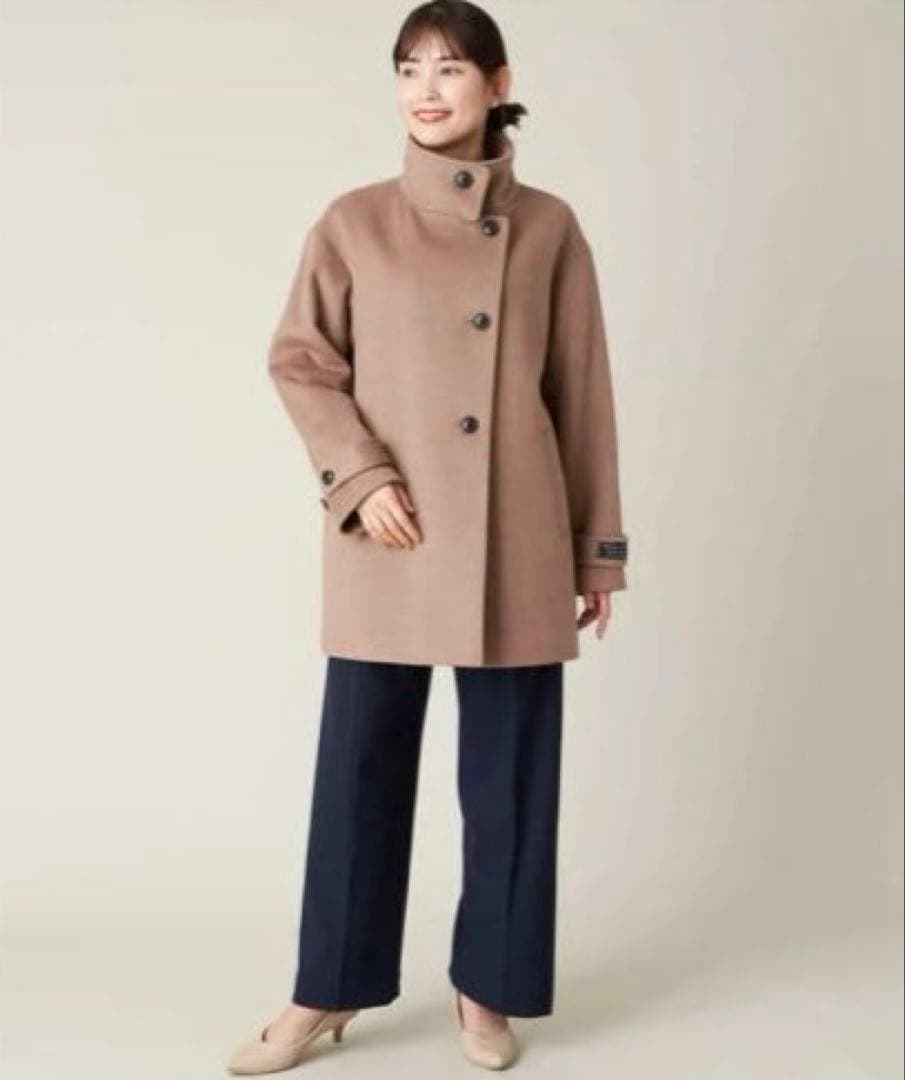 新品【a.v.v】アーヴェヴェ カシミア混 スタンドカラーミディコート サイズM