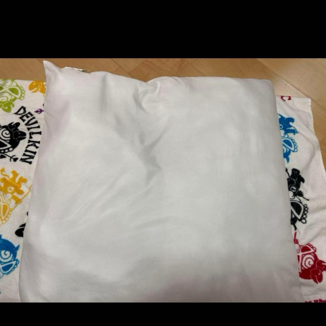 Redy エレガントフラワー クッション 60×60