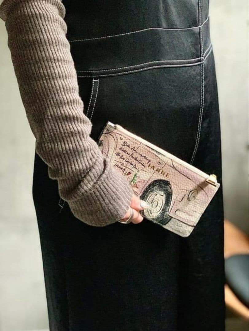 【美品】IANNE　❤️エマ❤️　10周年　エッフェル塔から花束を